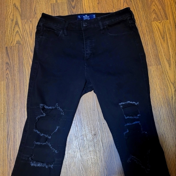Hollister California Black Ripped Skinny Jeans - Size 9S (W29 L26) Short - Picture 6 of 12